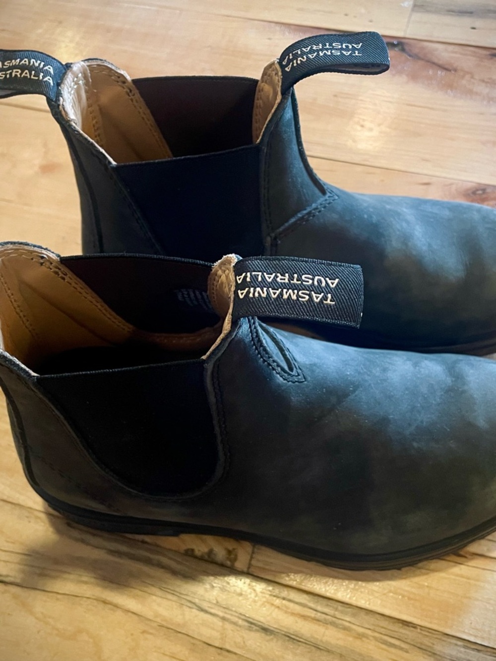 Blundstone Black Chelsea Ankle Boots